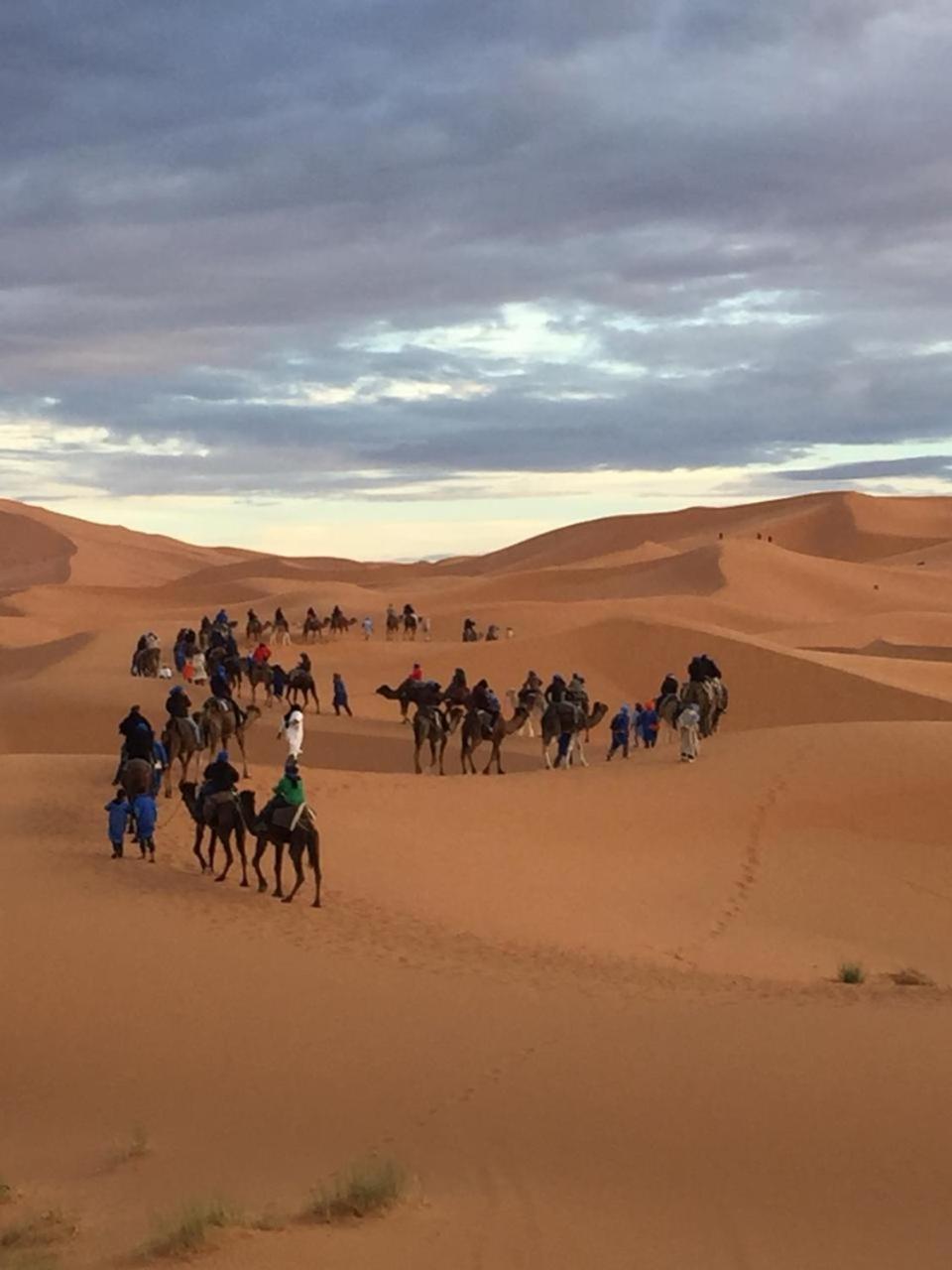 Bivouac La Fibule Des Dunes Мерзуга Экстерьер фото