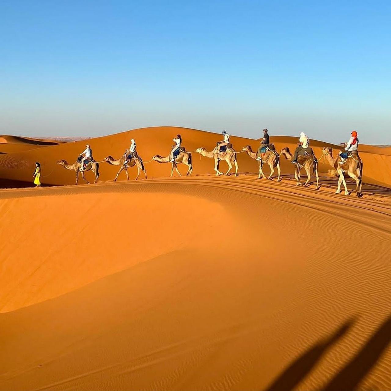 Bivouac La Fibule Des Dunes Мерзуга Экстерьер фото